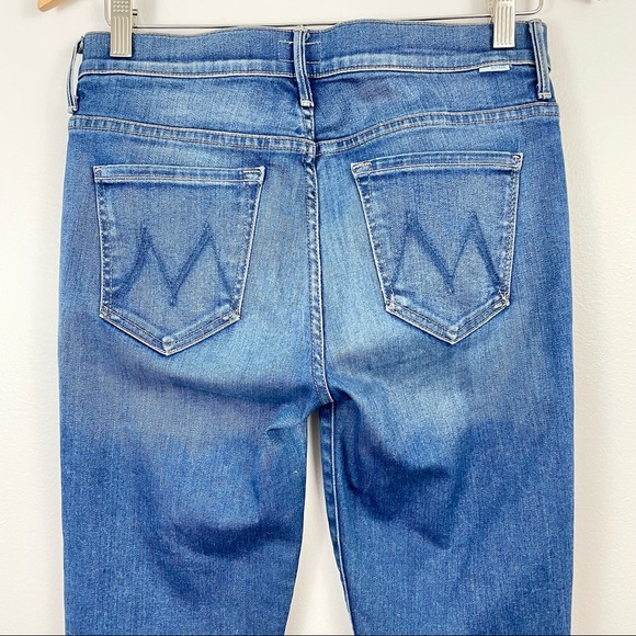 MOTHER The Insider Crop Step Fray Hem Blue Moon Jeans Sz 29 - Picture 6 of 10